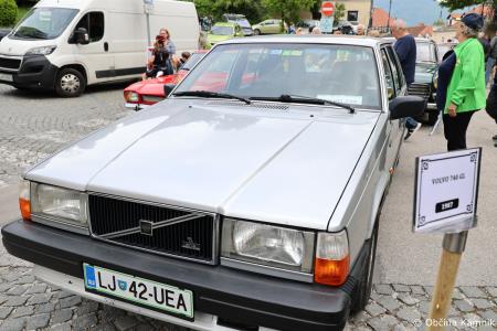 V Kamniku so bila na ogled starodobna vozila  (37)